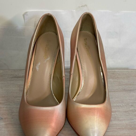 Pink and Gold Stiletto Heels with Metallic Finish - Picture 1 of 7